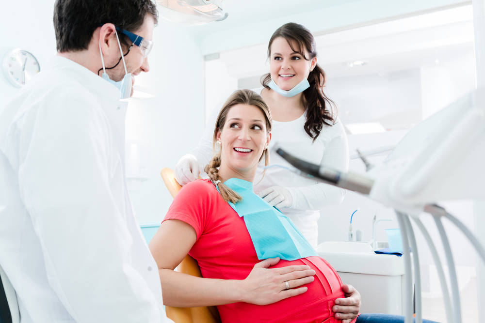 ¿Es seguro acudir al dentista durante el embarazo?